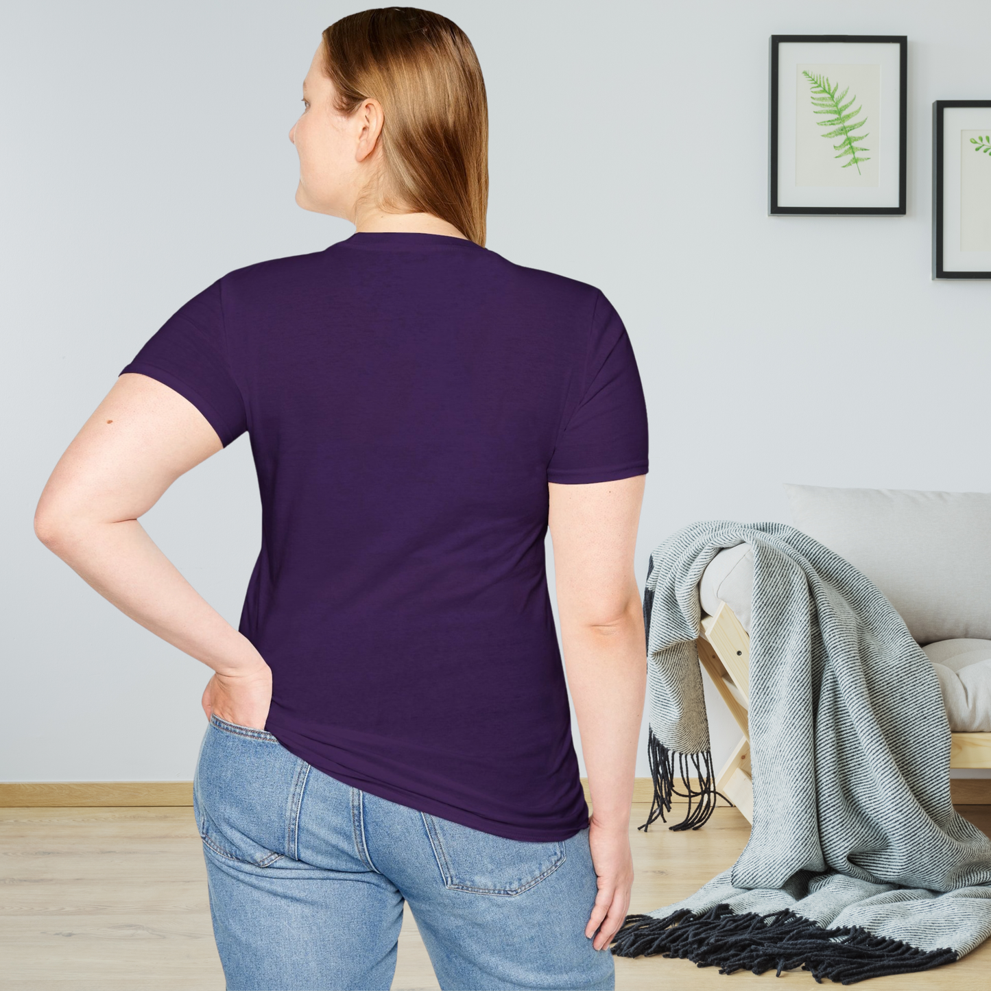 Calm Looks Good on Me - Unisex T-shirt - Soft Style 100% Cotton